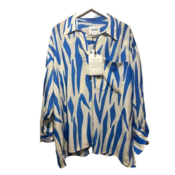 JAKKE Leyton Shirt Blue Tiger Oversized XXL V Neck Cuffed Sleeves NWT Orig $198 - Picture 1 of 14
